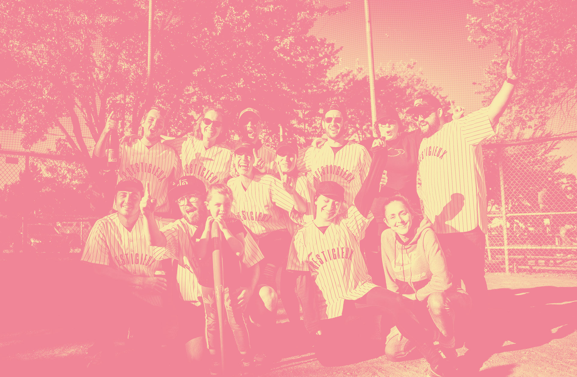 Image de l'équipe gagnante du tournoi summber ball.